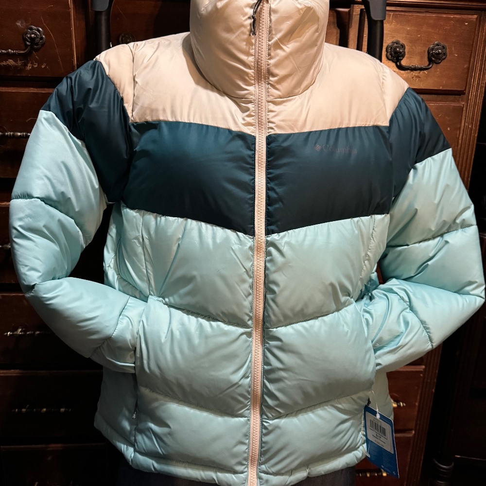 Columbia Puffect Color Blocked Jacket (Aqua Haze, Night Wav) - Size Small - NWT - Picture 1 of 6